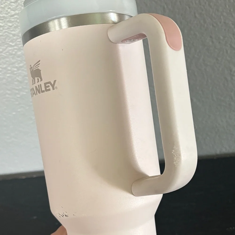 Stanley Light Pink Insulated Mug with Handle and Straw - Picture 2 of 6